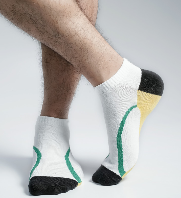 White Color Casual Ankle Socks [mb139-men-A-02wh]
