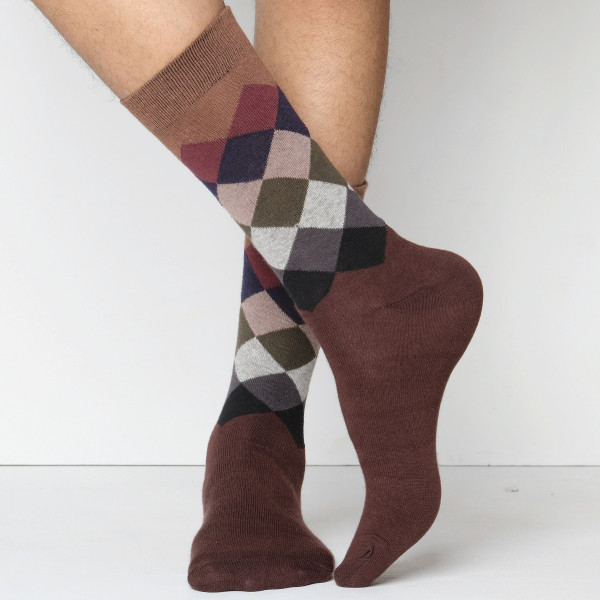Chocolate Color Premium Casual Long Socks [mb219-men-L-05ch]