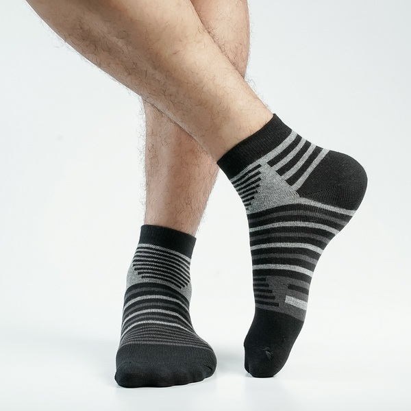 Black Color Casual Ankle Socks [action-men-A-08bl]