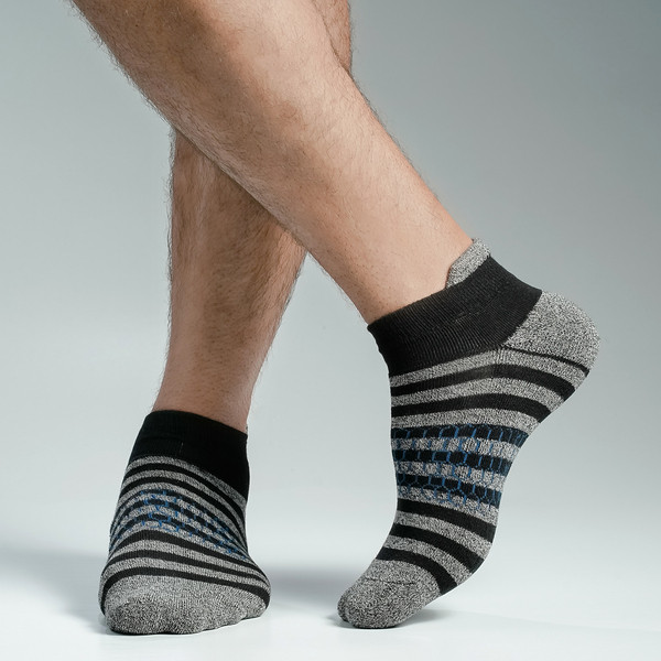 Black Color Premium Half-Terry Sports Ankle Socks [spremium-men-A-01bl]