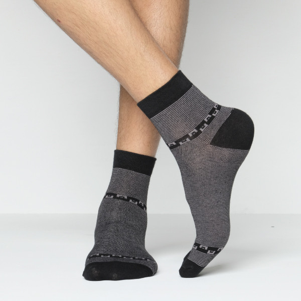 Black Color Casual Spun Polyester Socks [sfeel-men-A-03bl]