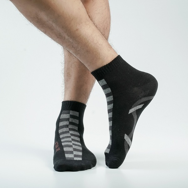 Black Color Casual Ankle Socks [action-men-A-11bl]